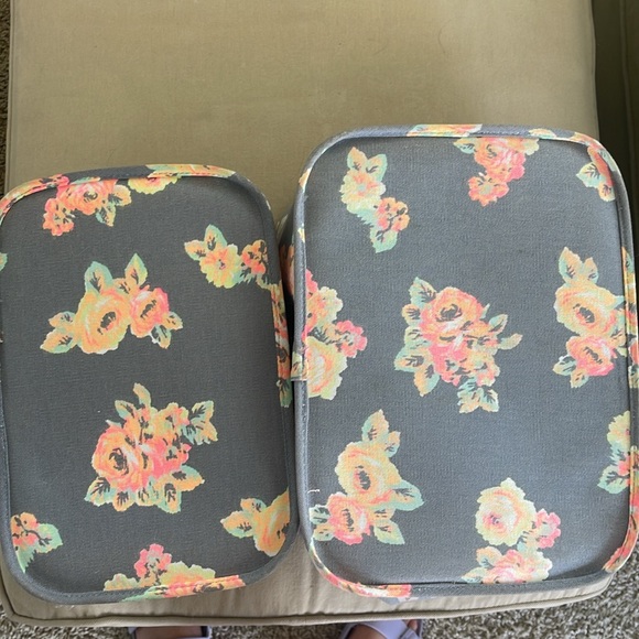 Set of 2 Rare Victoria’s Secret Pink canvas storage bins from dorm collection - Picture 6 of 8